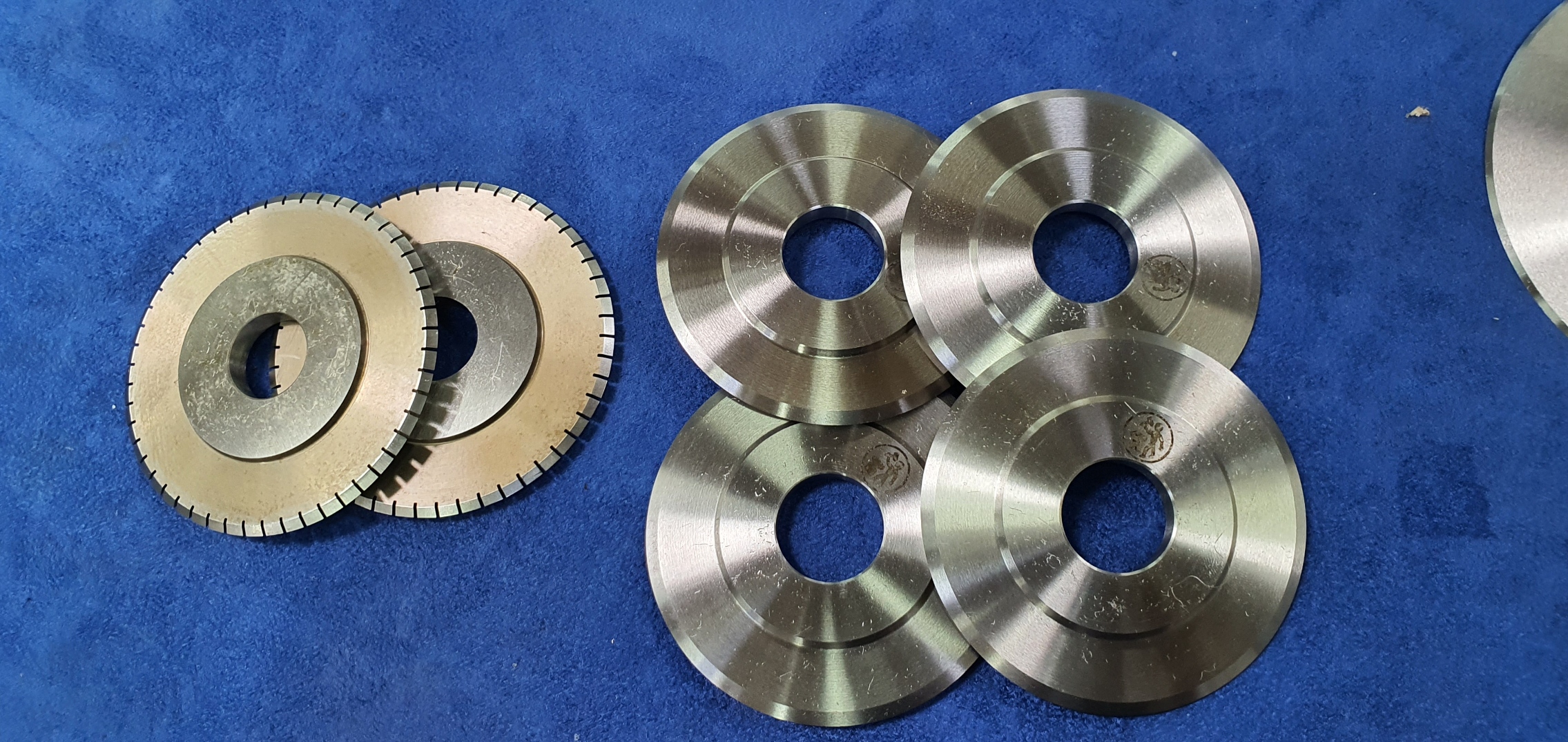 Guillotine / Cross-cut